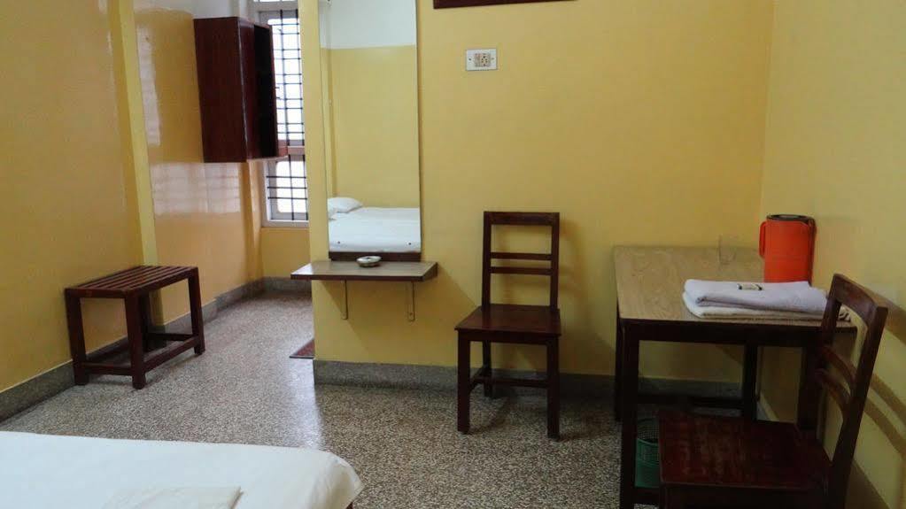 Hotel Mysore Dasaprakash Exterior photo
