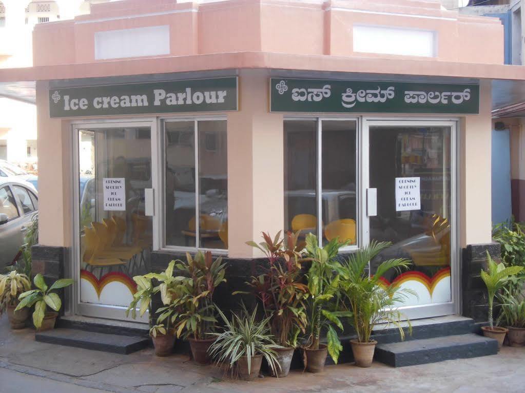 Hotel Mysore Dasaprakash Exterior photo